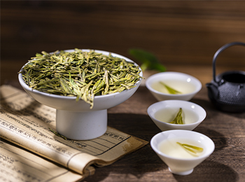 茶叶品质分析:茶多酚、氨基酸、可溶性糖与生物碱的检测研究